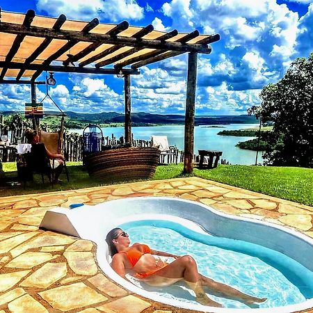 Alexania Chale Mirante, Piscina, Cachoeira, Lago E Vista Espetacular מראה חיצוני תמונה