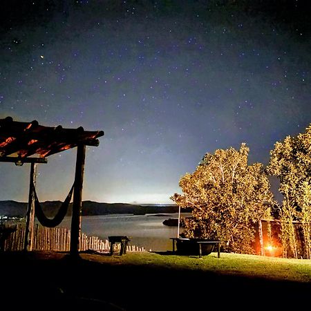 Alexania Chale Mirante, Piscina, Cachoeira, Lago E Vista Espetacular מראה חיצוני תמונה