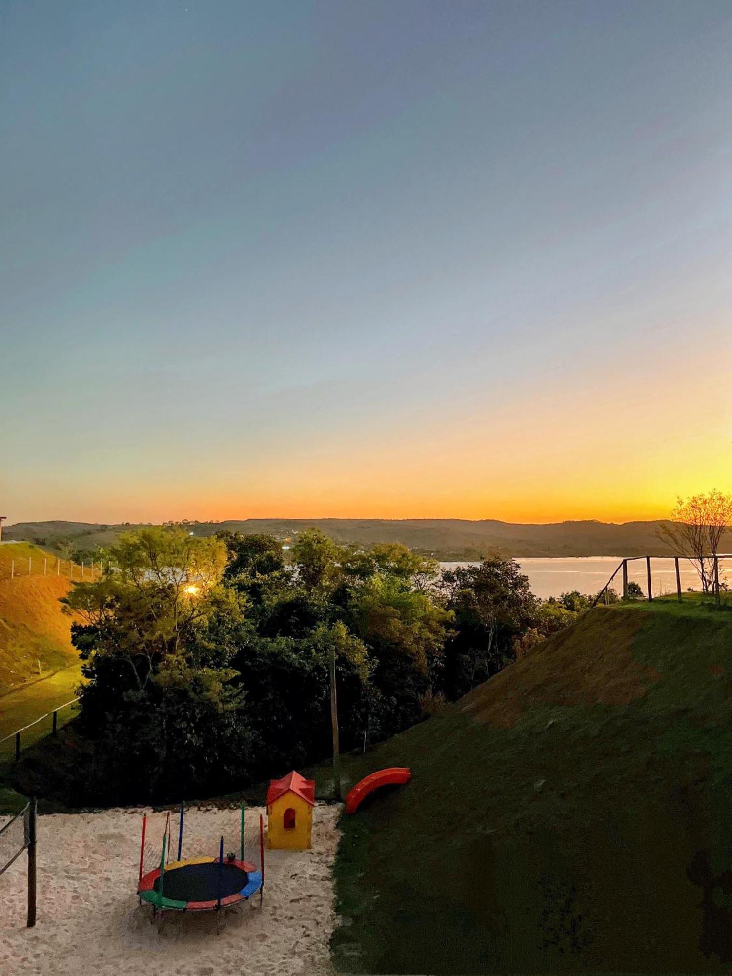 Alexania Chale Mirante, Piscina, Cachoeira, Lago E Vista Espetacular מראה חיצוני תמונה